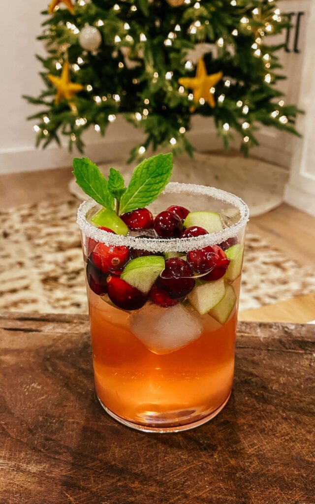 Sparkling Holiday Sangria christmas winter festive season cocktail drink best recipe
