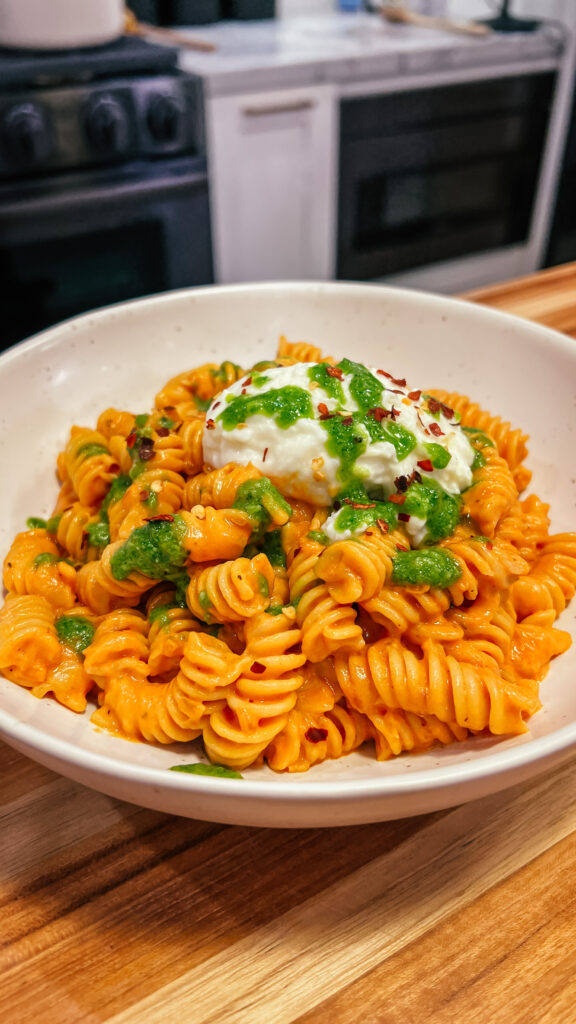 the best easy spicy vodka sauce pasta recipe for a weeknight dinner
