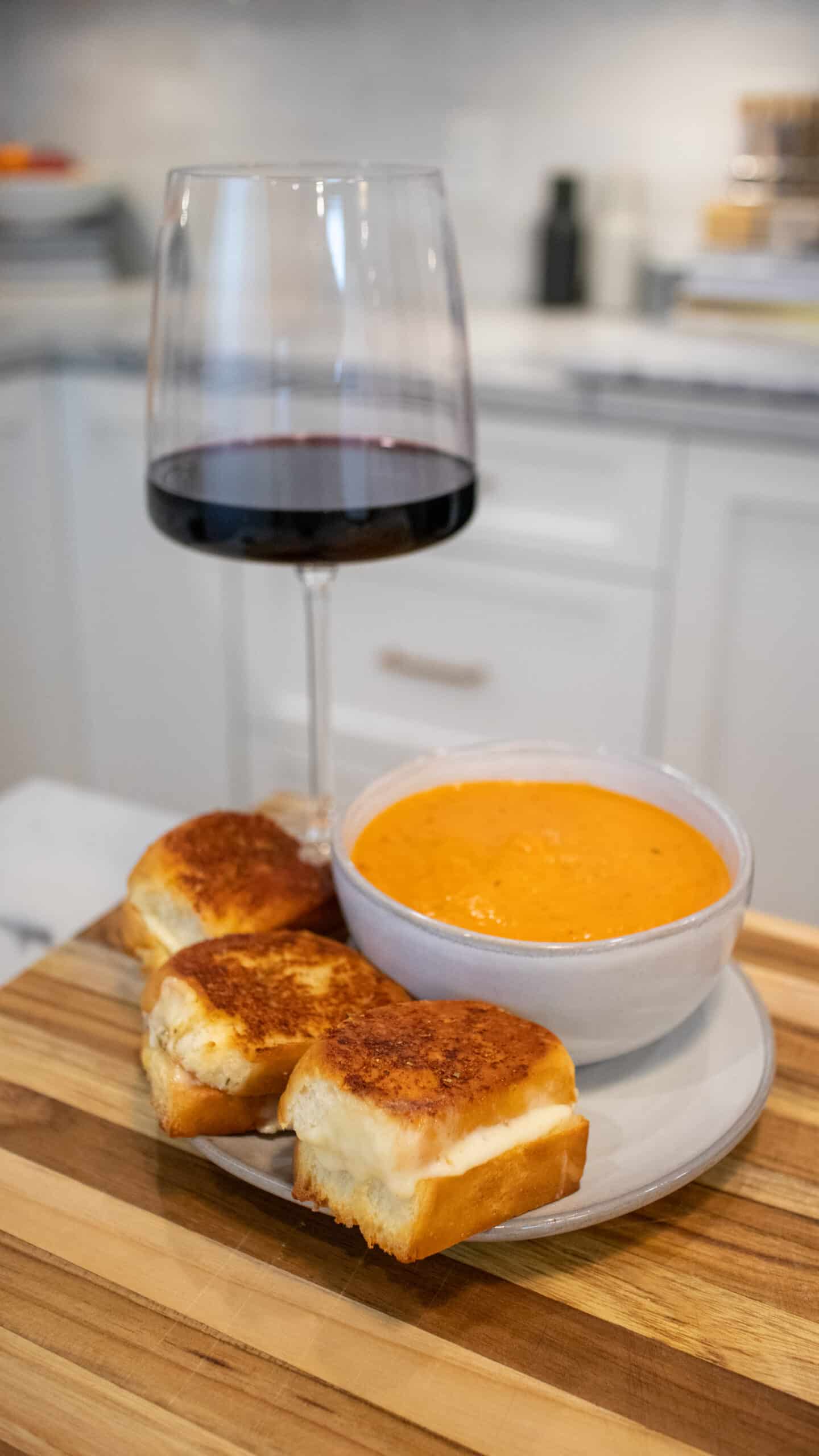 These Mini Baked Grilled Cheese bites with nordstrom tomato basil soup is the perfect appetizer or meal