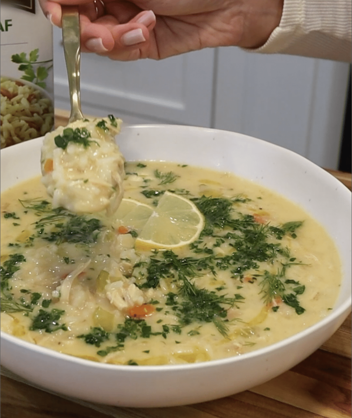 greek inspired creamy lemon chicken soup (avgolemono)